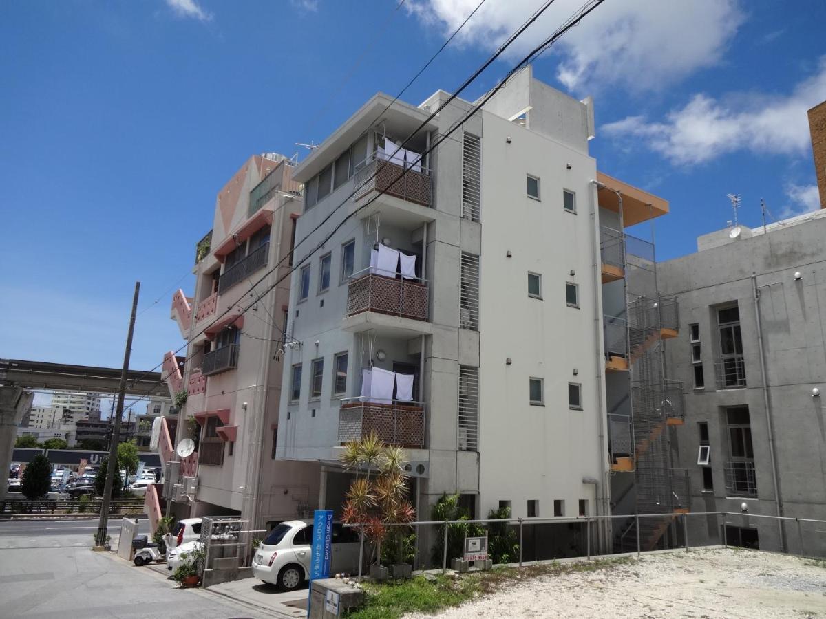 Aparthotel Across Omoromachi Naha Exterior foto