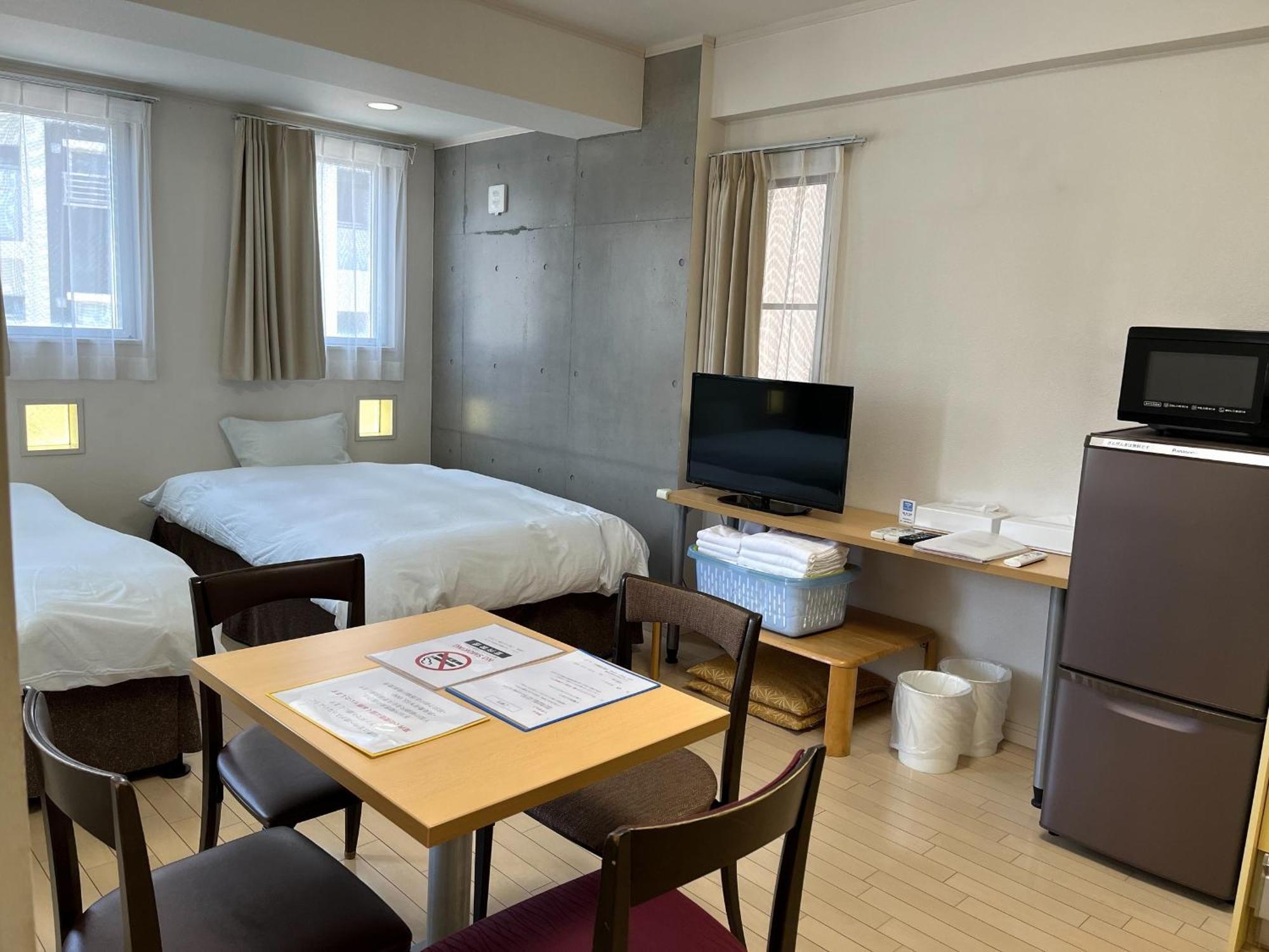 Aparthotel Across Omoromachi Naha Exterior foto
